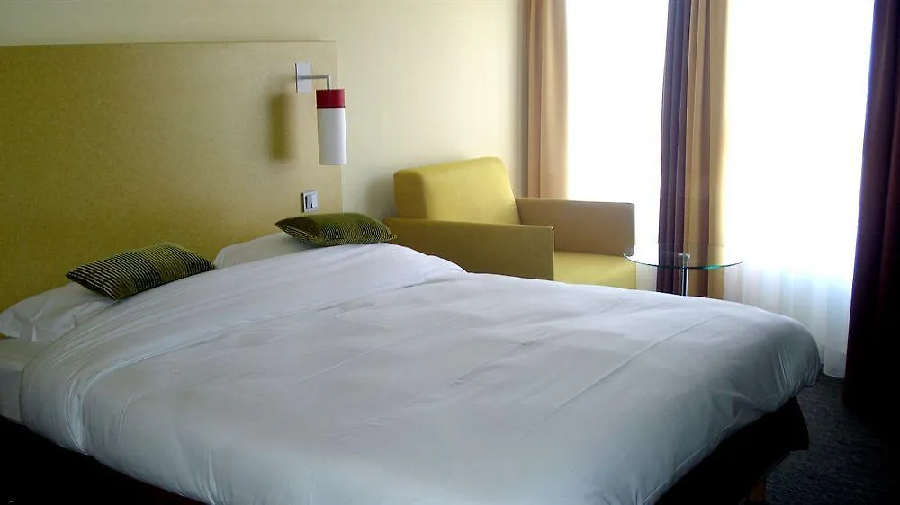 Ibis Styles Nice Centre Port