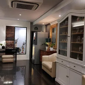 Monceau Отель