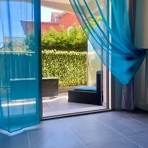 Jardin Fleuris Parking Appartamento