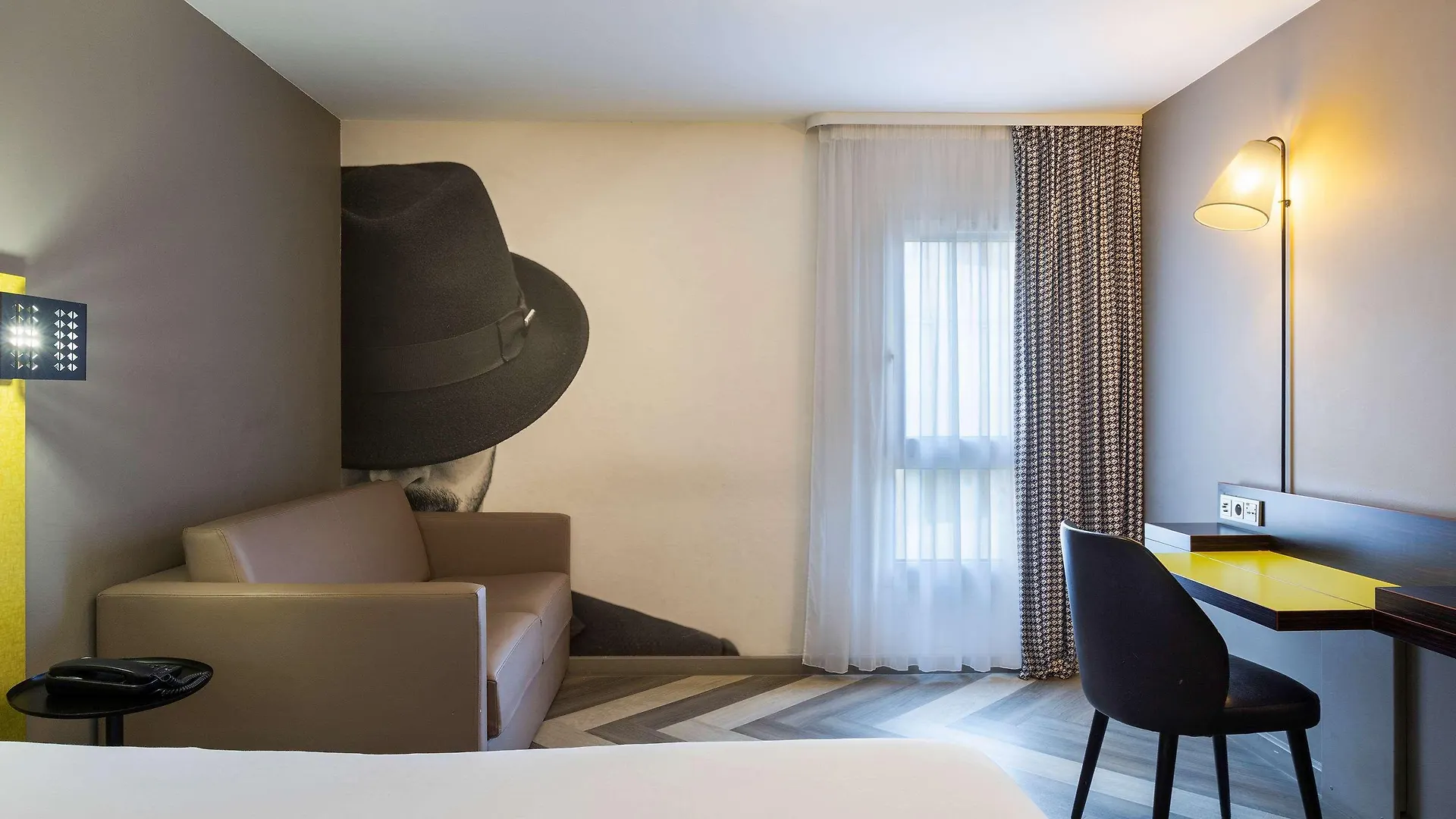 Ibis Styles Nice Centre Port 3*,