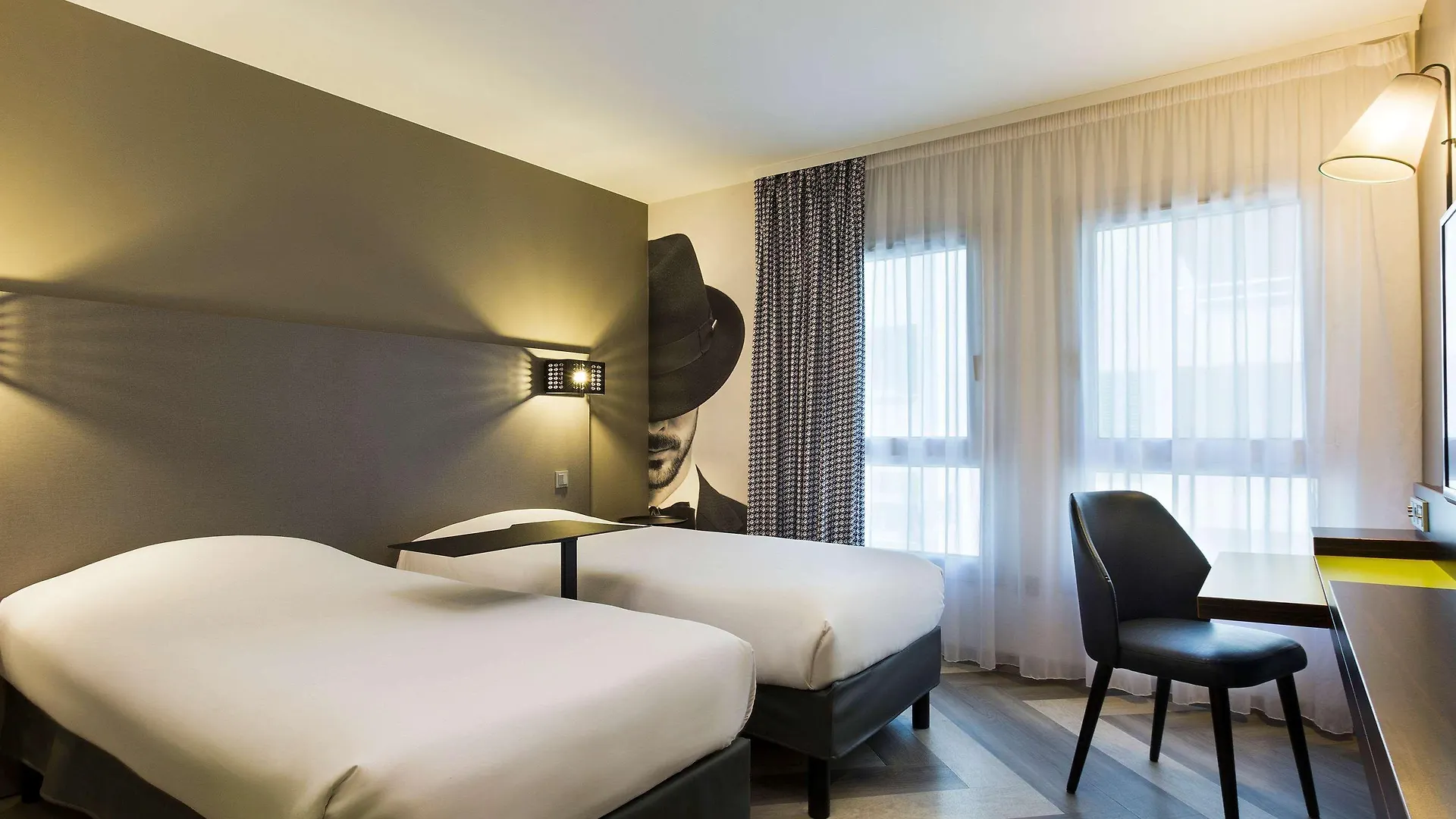 Ibis Styles Nice Centre Port 3*,  Francie